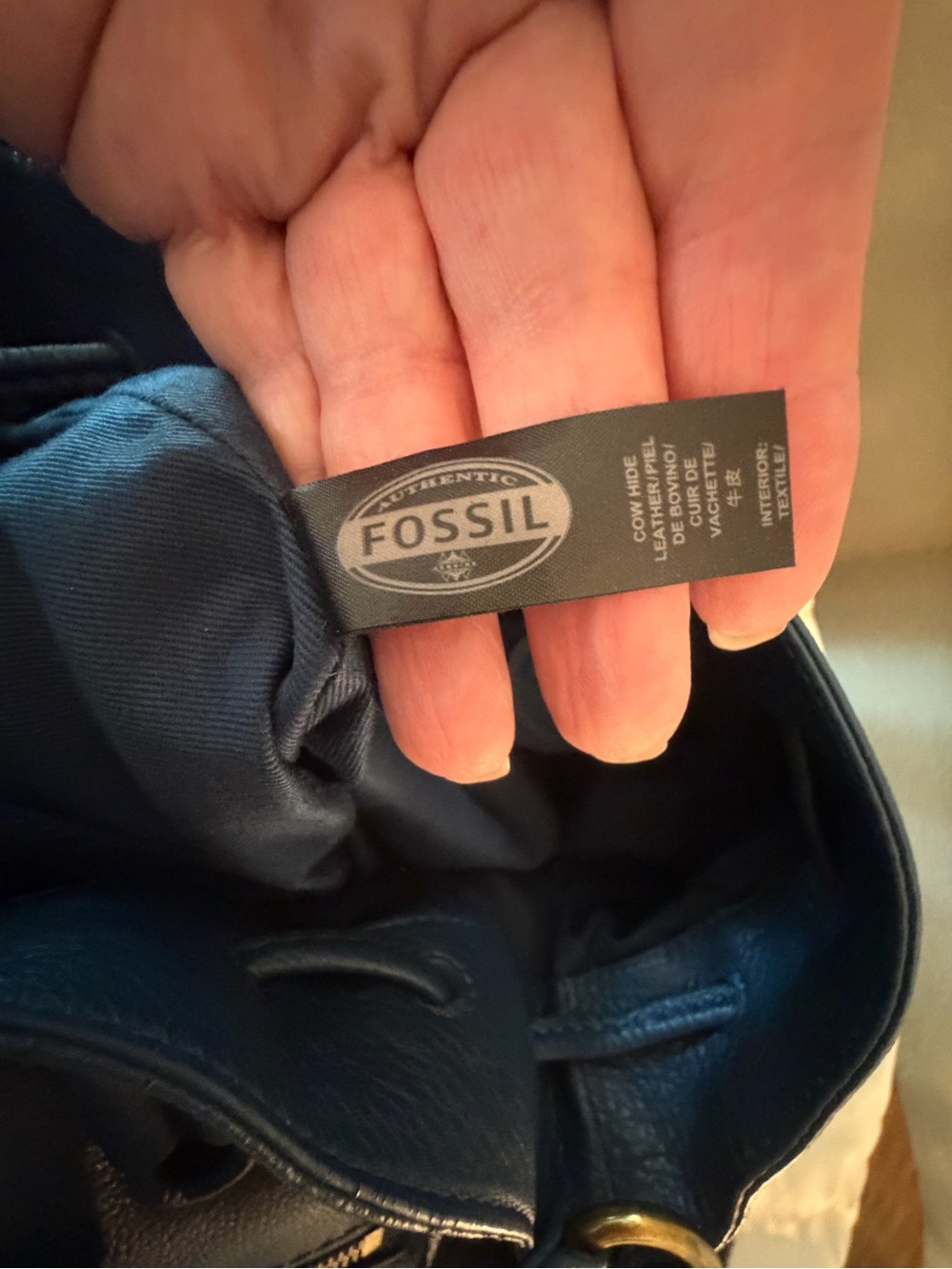 Fossil Navy Leather Drawstring Bucket Shoulder Bag - Picture 9 of 14